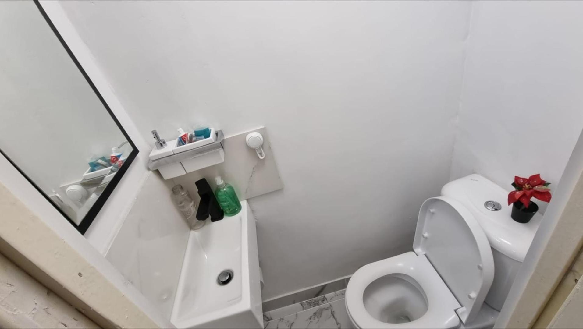Apartamento Entire-2 Bedroom With Driveway,1free Parking